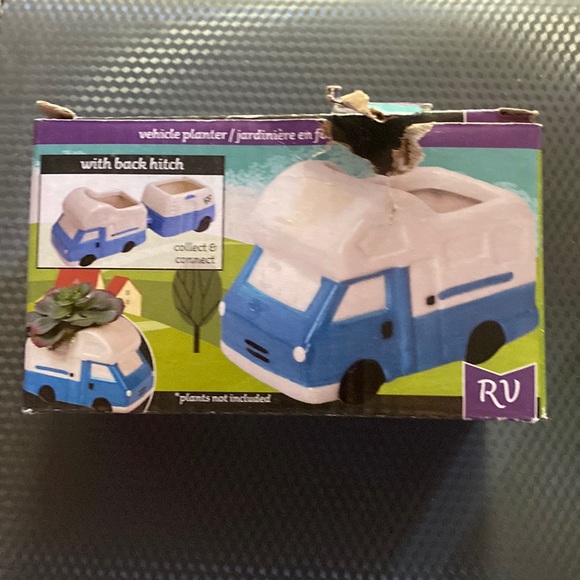 Original Box! RV and trailer planter for succulents or just put trinket or keys. - Picture 2 of 7